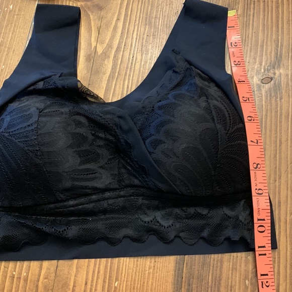 Bra Bundle - Picture 3 of 10